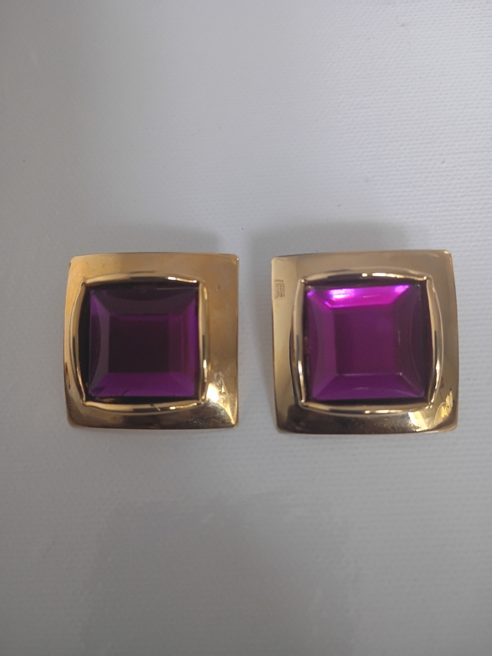 Vintage Bold Goldtone Purple Square Gem Pierced Earrings